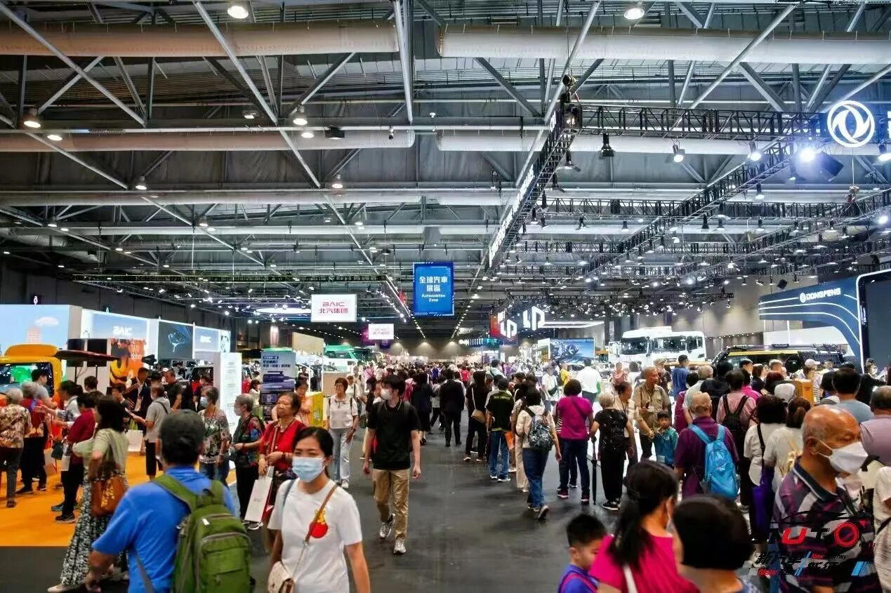 �����ˡ���ۣ�Ծ����ȫ������ó�׾�����